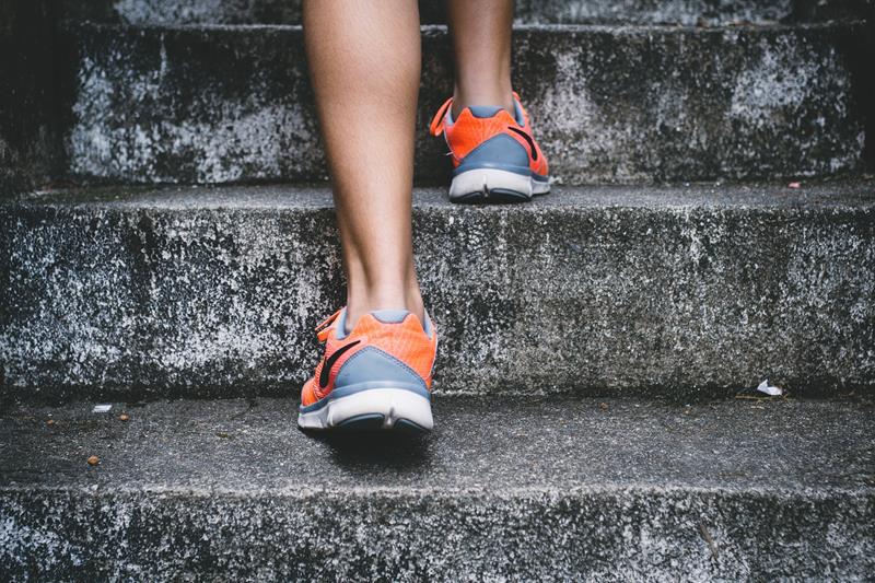 Achilles Tendon Injury Common in Runners and Active Adultsonitis_img Achilles Tendon Injury Common in Runners and Active Adults